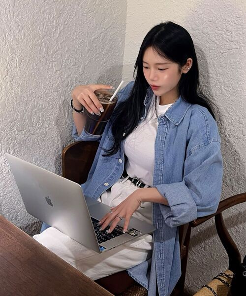 THE MILE（ザマイル）の「エムエルデニムボーイシャツ[ライトブルー]（シャツ/ブラウス・メンズ・その他・LARGE/MEDIUM）」の2枚目の写真
