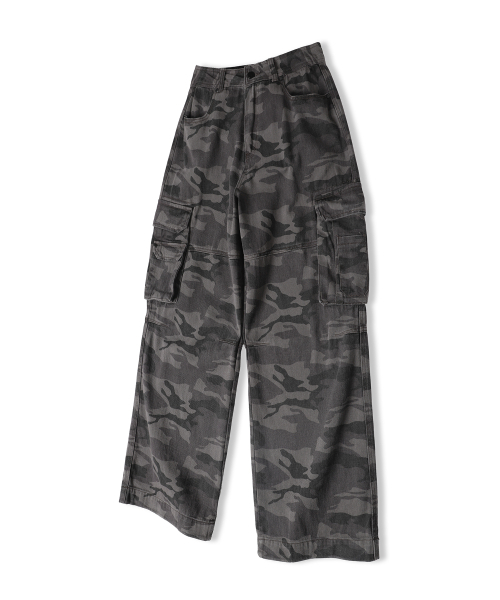 ZENDUST(ジェンダスト)の「Army Wide Cargo Pants BLACK CAMO(その他パンツ・レディース・ブラック・X-SMALL/SMALL/MEDIUM/LARGE/X-LARGE)」の3枚目の写真