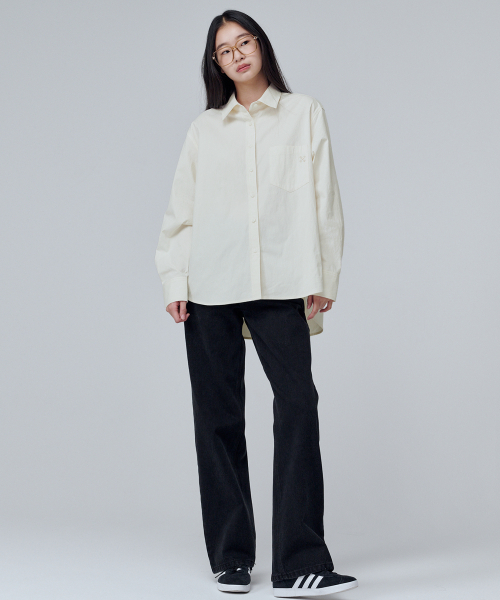 MALOUPE（マロップ）の「4108 レギュラーフィットポケットシャツ（ライトベージュ）（シャツ/ブラウス・レディース・オートミール・FREE）」の6枚目の写真
