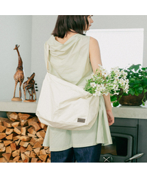 MALEN（マレン）の「ユニセックスショルダーバッグクリーム（ショルダーバッグ）」