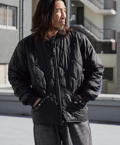 HTC(エイチティーシー)の「HTC/エイチティーシー DICKIES DIAMOND QUILT JACKET 花柄スタッズ ダイヤモンドキルト ジャケット(ブルゾン・メンズ・ブラック・M/L)」の14枚目の写真