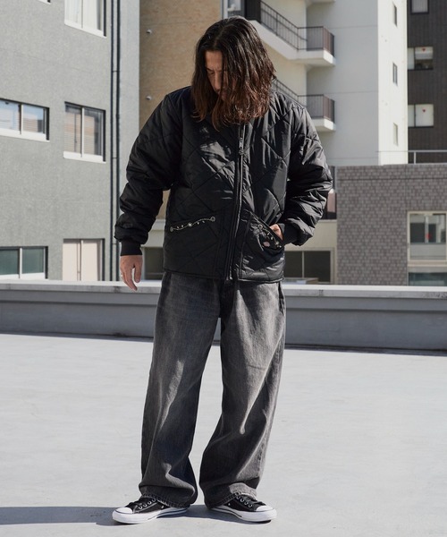 HTC(エイチティーシー)の「HTC/エイチティーシー DICKIES DIAMOND QUILT JACKET 花柄スタッズ ダイヤモンドキルト ジャケット(ブルゾン・メンズ・ブラック・M/L)」の11枚目の写真