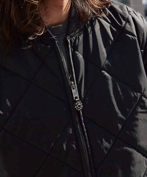 HTC(エイチティーシー)の「HTC/エイチティーシー DICKIES DIAMOND QUILT JACKET 花柄スタッズ ダイヤモンドキルト ジャケット(ブルゾン・メンズ・ブラック・M/L)」の7枚目の写真