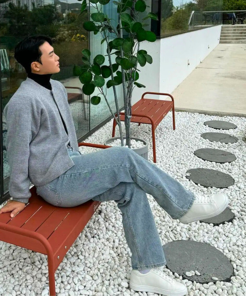 DIFFERSHOE（ディファーシュー）の「プレーンホワイトスニーカー7CM 男女共用（スニーカー・メンズ・ホワイト・23cm/24cm/25cm/26cm/27cm/28cm/22.5cm）」の3枚目の写真