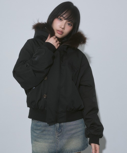 ENVYM(アンビー)の「フード ファー ボア N2B 中綿ブルゾン(ブルゾン・レディース・ブラック/カーキ・FREE)」の12枚目の写真