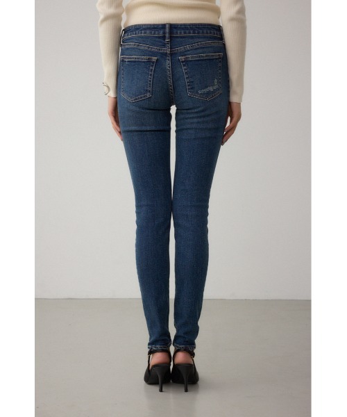 AZUL by moussy(アズールバイマウジー)の「【サイズ,身長別画像あり】AZUL DENIM リペアスキニーデニム(デニムパンツ・レディース・ブルー/ブラック/ダークブルー・LARGE/SMALL/MEDIUM/X-SMALL/X-LARGE/XX-SMALL)」の6枚目の写真