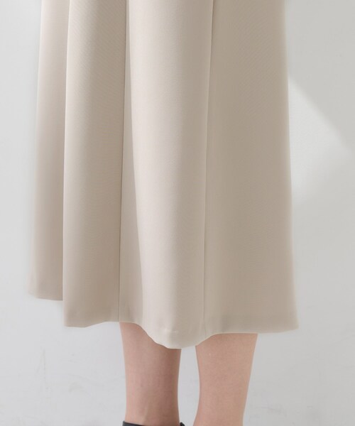 INDIVI（インディヴィ）の「【上品光沢／セレモニー／SETUP可能】スタイルUPワンピース（ワンピース・レディース・ネイビー/ベージュ系5・36/19/15 /13/40/38/05）」の19枚目の写真