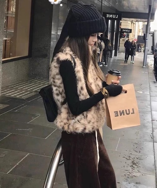 セール】ヒョウ柄ファーベスト（ベスト）｜FUNdaysion（ファンデ