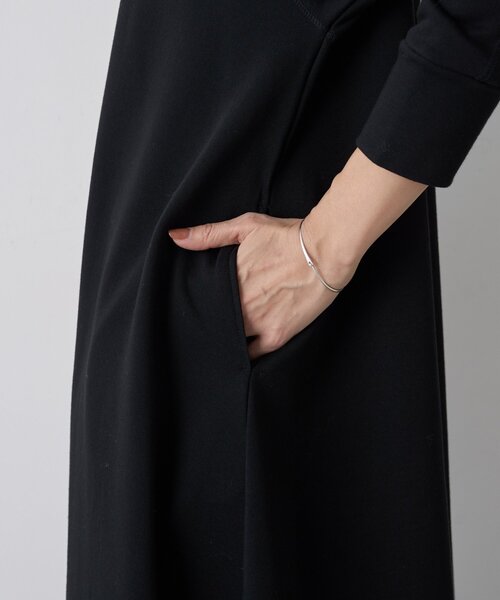 BEARDSLEY（ビアズリー）の「裏毛フレアーワンピース（ワンピース・レディース・ブラック/キャメル・0/1）」の8枚目の写真