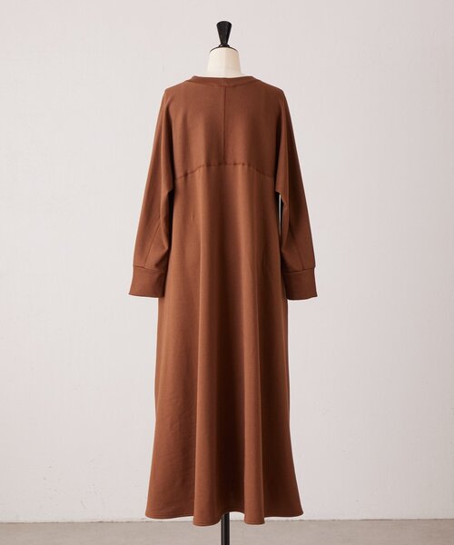 裏毛フレアーワンピース（ワンピース）｜BEARDSLEY（ビアズリー）の