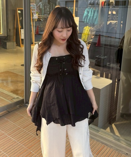 continuer de NICE CLAUP（コンティニューデナイスクラップ）の「【2026SS】レースUPキャミチュニック（シャツ/ブラウス・レディース・ピンク系その他/ブラック/オフホワイト/ブルー系その他/ホワイト系その他・FREE）」の14枚目の写真