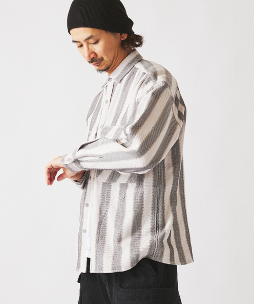 JOURNAL STANDARD relume(ジャーナルスタンダード レリューム)の「ドビーストライプ CPO シャツブルゾン(シャツ/ブラウス・メンズ・ネイビー/サックスブルー/アイボリー・MEDIUM/LARGE)」の10枚目の写真