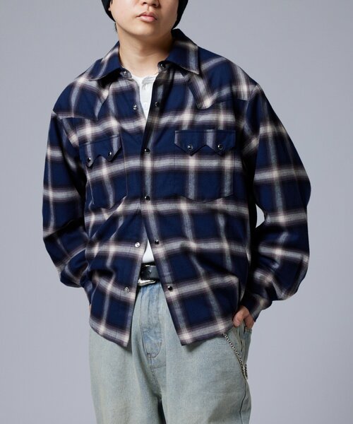 WHO'S WHO gallery（フーズフーギャラリー）の「【Sourcream】ウエスタンオンブレチェックシャツ（シャツ/ブラウス・レディース・ブラック/ネイビー/ブラウン・MEDIUM/LARGE）」の9枚目の写真