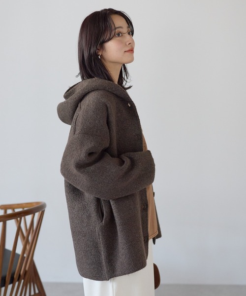 HEART MARKET(ハートマーケット)の「ニットフードアウター(その他アウター・レディース・ベージュ/ブラウン/チャコールグレー・FREE)」の6枚目の写真