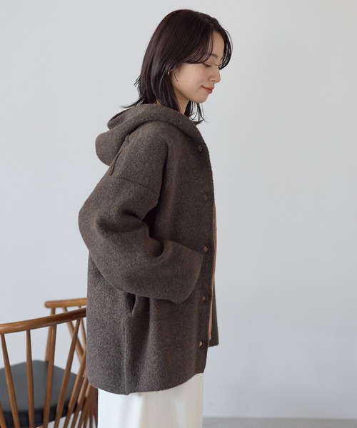 HEART MARKET(ハートマーケット)の「ニットフードアウター(その他アウター・レディース・ベージュ/ブラウン/チャコールグレー・FREE)」の7枚目の写真