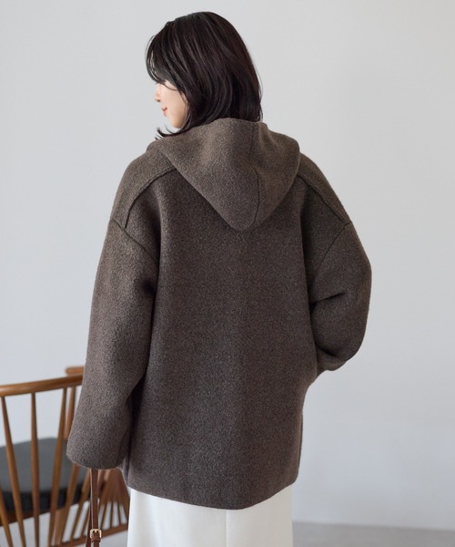 HEART MARKET(ハートマーケット)の「ニットフードアウター(その他アウター・レディース・ベージュ/ブラウン/チャコールグレー・FREE)」の9枚目の写真