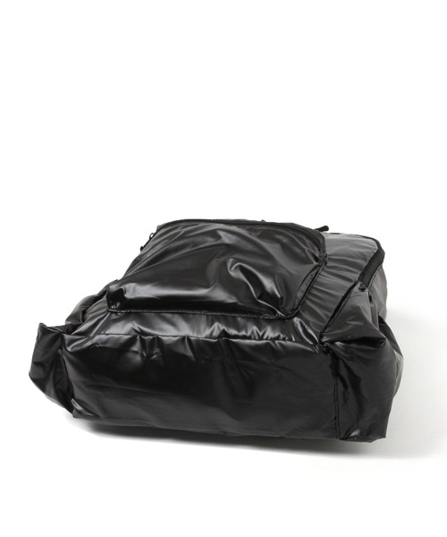 LAKOLE（ラコレ）の「メタルカラーパッカブルリュック / 634916（バックパック/リュック・レディース・その他1/ブラック・FREE）」の5枚目の写真