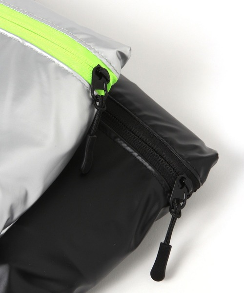 LAKOLE（ラコレ）の「メタルカラーパッカブルリュック / 634916（バックパック/リュック・レディース・その他1/ブラック・FREE）」の18枚目の写真