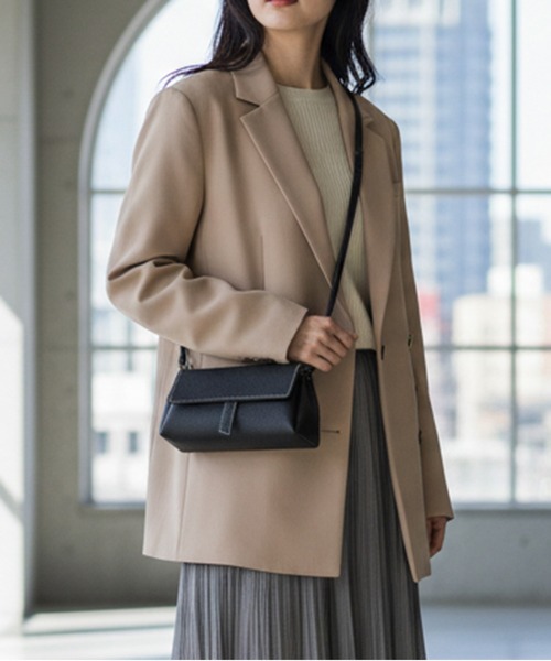 styiro(スタイロ)の「仕切りミニショルダーバッグ(ショルダーバッグ・レディース・ブラック/ホワイト/ブラウン/ベージュ系その他・FREE)」の8枚目の写真