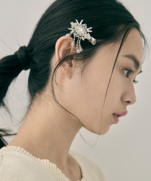 tanakadaisuke（タナカダイスケ）の「【tanakadaisuke/タナカダイスケ】crystal hair clip right/クリスタルヘアクリップ/右側用（バレッタ/ヘアクリップ・レディース・シルバー・FREE）」の19枚目の写真