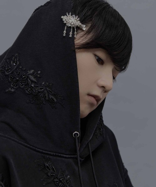 tanakadaisuke（タナカダイスケ）の「【tanakadaisuke/タナカダイスケ】crystal hair clip right/クリスタルヘアクリップ/右側用（バレッタ/ヘアクリップ・レディース・シルバー・FREE）」の16枚目の写真