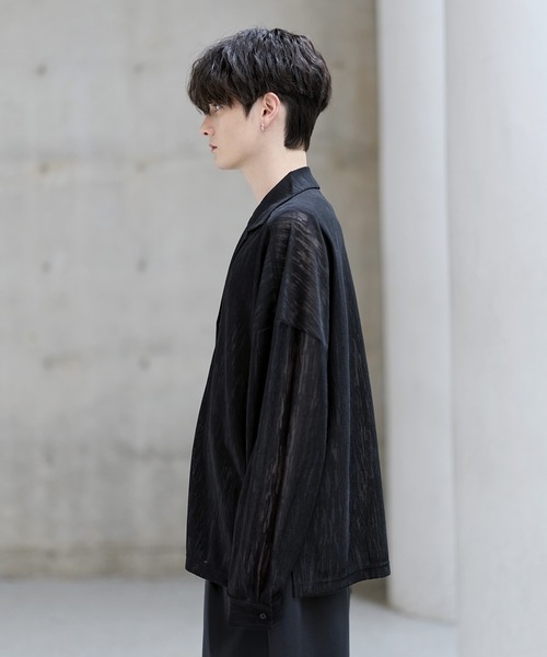 ヴィンテージ 昭和レトロ 古着 紋様柄ジャガードシアーシャツ 黒 オーバーサイズ w closet（ダブルクローゼット）の「花柄ジャガードシアーシャツ
