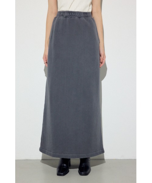 AZUL by moussy（アズールバイマウジー）の「ピグメント起毛裏毛Iラインスカート（スカート・レディース・ベージュ/ライトブラック・MEDIUM/SMALL）」の11枚目の写真