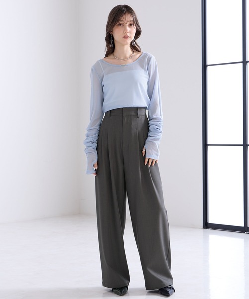 Elishe(エリシェ)の「ツータックワイドパンツ(スラックス・レディース・ベージュ系/アイボリー/チャコールグレー・0/1)」の11枚目の写真
