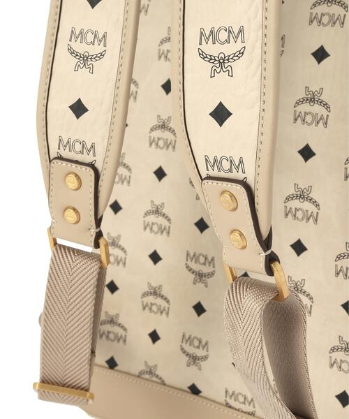 MCM（エムシーエム）の「MCM/エムシーエム/Stark SideStuds Backpack MED（バックパック/リュック・レディース・ベージュ・M）」の9枚目の写真