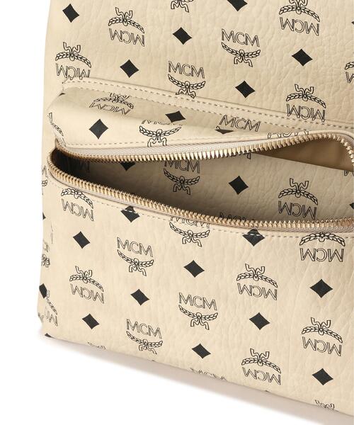 MCM（エムシーエム）の「MCM/エムシーエム/Stark SideStuds Backpack MED（バックパック/リュック・レディース・ベージュ・M）」の11枚目の写真