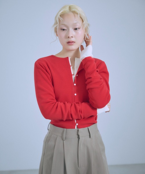 EN NEUME(エンノイム)の「Multi-button 2Way Knit(ニット/セーター・レディース・レッド/アイボリー/ブラック・FREE)」の19枚目の写真