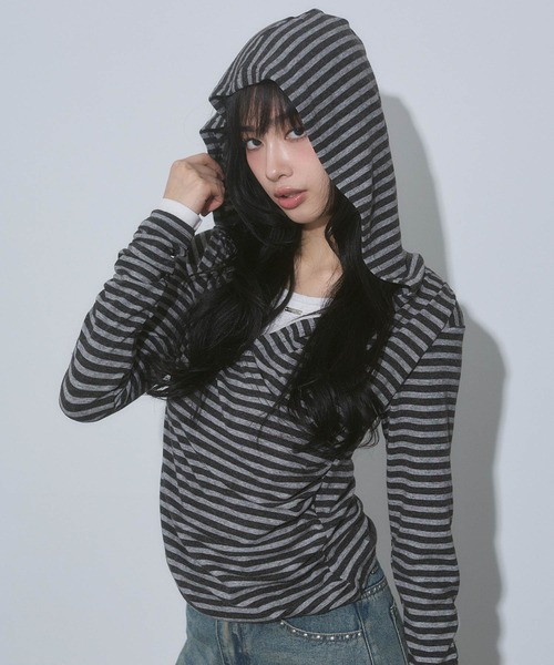 ENVYM(アンビー)の「レイヤード カシュクール フード トップス(Tシャツ/カットソー・レディース・ブラック/グレー/ピンク・FREE)」の3枚目の写真