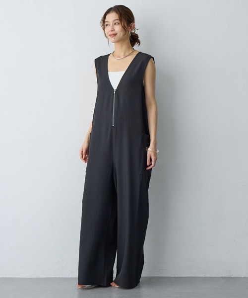 anyfee(エニフィー)の「【anyfee/大きいサイズ】フロントジップVネックサロペット/オールインワン(2026SS)(サロペット/オーバーオール・レディース・ブラック/カーキ・LL/3L/4L/5L)」の18枚目の写真