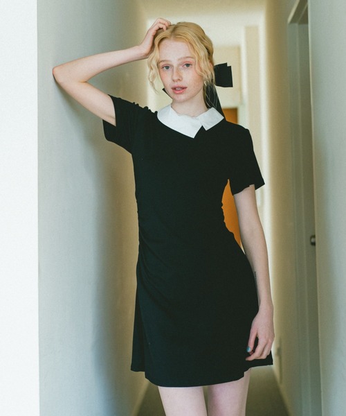 idem(イデム)の「lady classic gather onepiece / デザインカラーギャザーワンピース(ワンピース・レディース・チャコールグレー/ブラック・FREE)」の4枚目の写真