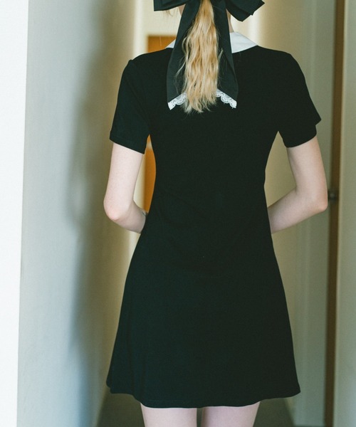idem(イデム)の「lady classic gather onepiece / デザインカラーギャザーワンピース(ワンピース・レディース・チャコールグレー/ブラック・FREE)」の7枚目の写真