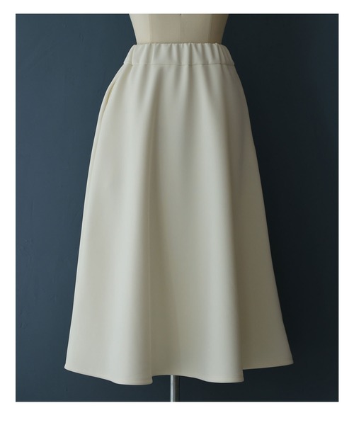 cawaii(カワイイ)の「日常に馴染むエレガント。フレアラインミディアムスカート(スカート・レディース・ネイビー/アイボリー・L~LL/S~M)」の4枚目の写真
