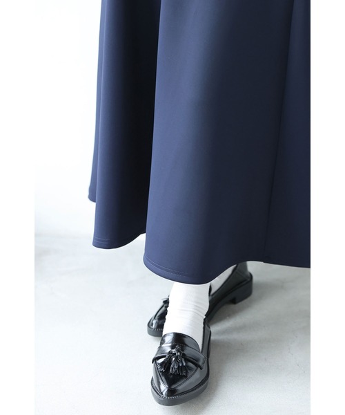 cawaii(カワイイ)の「日常に馴染むエレガント。フレアラインミディアムスカート(スカート・レディース・ネイビー/アイボリー・L~LL/S~M)」の18枚目の写真