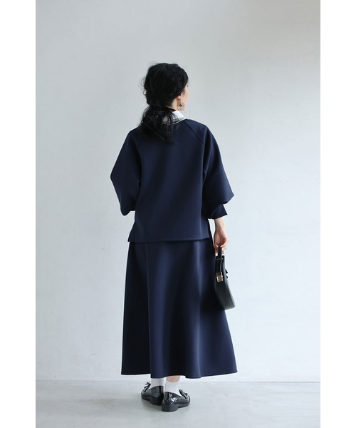 cawaii(カワイイ)の「日常に馴染むエレガント。フレアラインミディアムスカート(スカート・レディース・ネイビー/アイボリー・L~LL/S~M)」の12枚目の写真