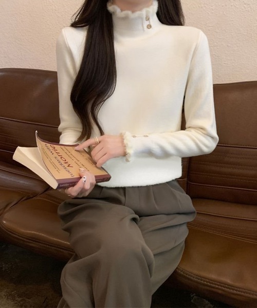 Miniministore(ミニミニストア)の「裏起毛 ハイネックニットトップスフリル襟(ニット/セーター・レディース・アイボリー/ブラック/ホワイト/ブラウン・FREE)」の19枚目の写真