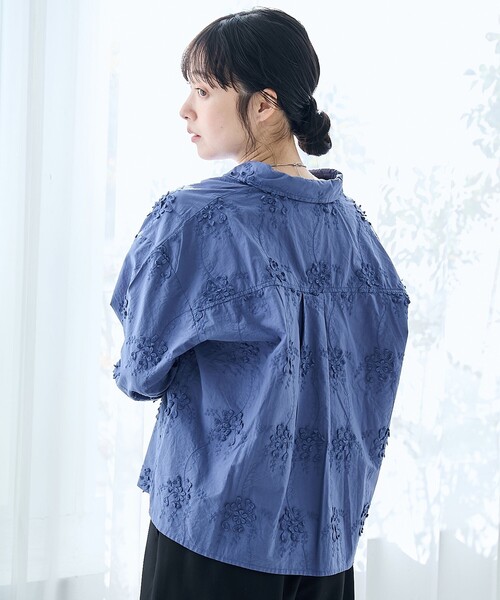 coen(コーエン)の「【再入荷/新色登場】3Dフラワー刺繍 ロングスリーブシャツ(シャツ/ブラウス・レディース・ブラック/ベージュ/ロイヤルブルー・M/L)」の10枚目の写真
