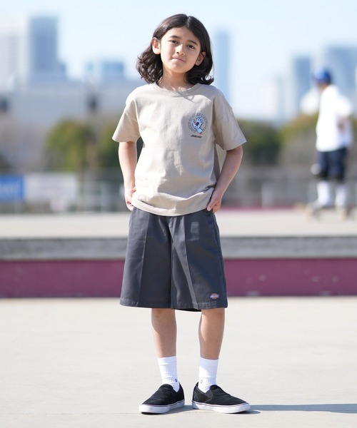 SANTA CRUZ(サンタクルーズ)の「SANTACRUZ/サンタクルーズ 26MS607-42 キッズ Tシャツ(Tシャツ/カットソー・キッズ・ホワイト/ブラック/ライトベージュ・110cm/120cm/130cm/140cm/150cm/160cm/100cm)」の7枚目の写真
