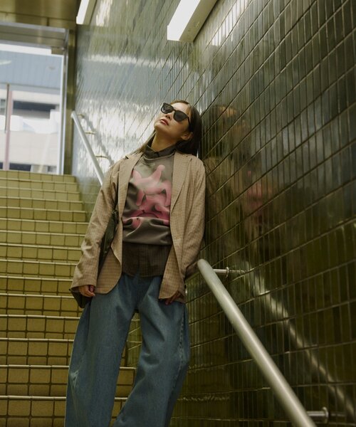 WHIMSIC（ウィムジック）の「【WHIMSIC】フローイング ロゴ シルクスクリーン スウェットプルオーバー（Tシャツ/カットソー・レディース・ピンク/チャコールグレー/ブルー・2/1）」の6枚目の写真