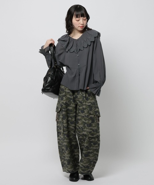 niko and...(ニコアンド)の「スカラップレースブラウス(シャツ/ブラウス・レディース・イエロー/チャコール/オフホワイト・FREE)」の7枚目の写真