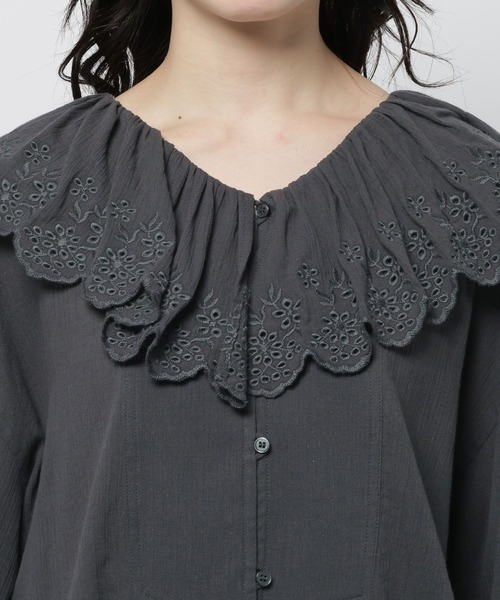 niko and...(ニコアンド)の「スカラップレースブラウス(シャツ/ブラウス・レディース・イエロー/チャコール/オフホワイト・FREE)」の16枚目の写真