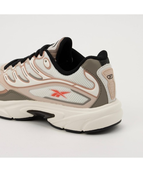 Reebok(リーボック)の「プレミア ロード コントロール / RBK PREMIER ROAD CONTROL(スニーカー・レディース・グレー・22.5cm/23.0cm/23.5cm/24.5cm/24.0cm/25.5cm/22.0cm/25.0cm)」の4枚目の写真