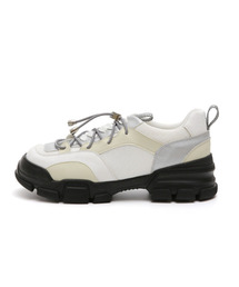 Bebe 3カラー カジュアルハートレースアップスニーカー 4cm