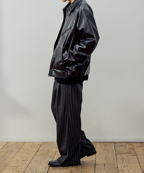 BAYFLOW（ベイフロー）の「[WEB限定]セミワイドスラックスパンツ（スラックス・メンズ・グレイッシュベージュ/ブラウン/ブラック/グレー/その他・LARGE/MEDIUM/SMALL）」の22枚目の写真