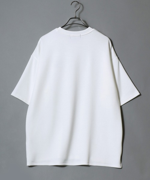 ANPAS（アンパス）の「ANPAS Ponte Fabric CAT ＆ HEART Embroidery Oversized T-Shirt/ANPAS 別注 ポンチ 猫ハート 刺繍 接触冷感 オーバーサイズ 半袖Tシャツ メンズ レディース（Tシャツ/カットソー・メンズ・ホワイト系2/ブラック系3/ブラック系1/ホワイト系1/ブラック系4/ホワイト系3/ブラック系2/ホワイト系4・L/M）」の13枚目の写真