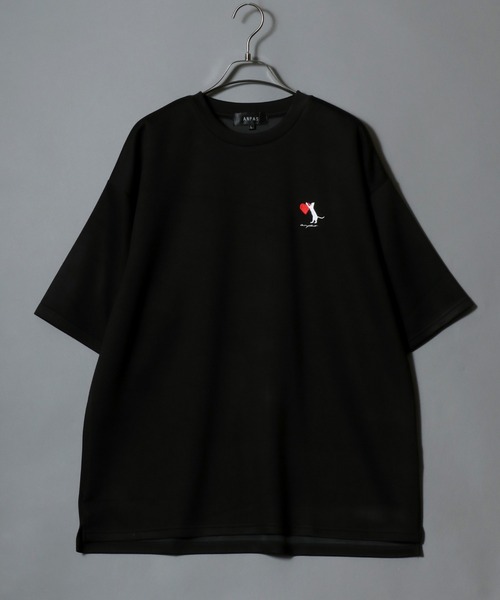 ANPAS（アンパス）の「ANPAS Ponte Fabric CAT ＆ HEART Embroidery Oversized T-Shirt/ANPAS 別注 ポンチ 猫ハート 刺繍 接触冷感 オーバーサイズ 半袖Tシャツ メンズ レディース（Tシャツ/カットソー・メンズ・ホワイト系2/ブラック系3/ブラック系1/ホワイト系1/ブラック系4/ホワイト系3/ブラック系2/ホワイト系4・L/M）」の20枚目の写真