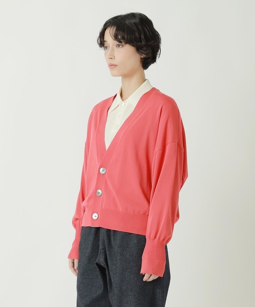 ZUCCa(ズッカ)の「DRY TOUCH KNIT / ニットカーディガン(カーディガン/ボレロ・レディース・ブラック/ブルー/レッド/オフホワイト・M size)」の15枚目の写真